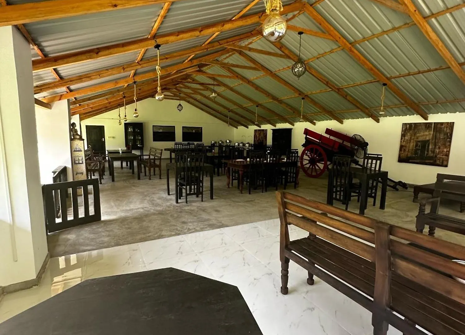 ****  New Sigiri Kele Hotel Sigiriya Sri Lanka