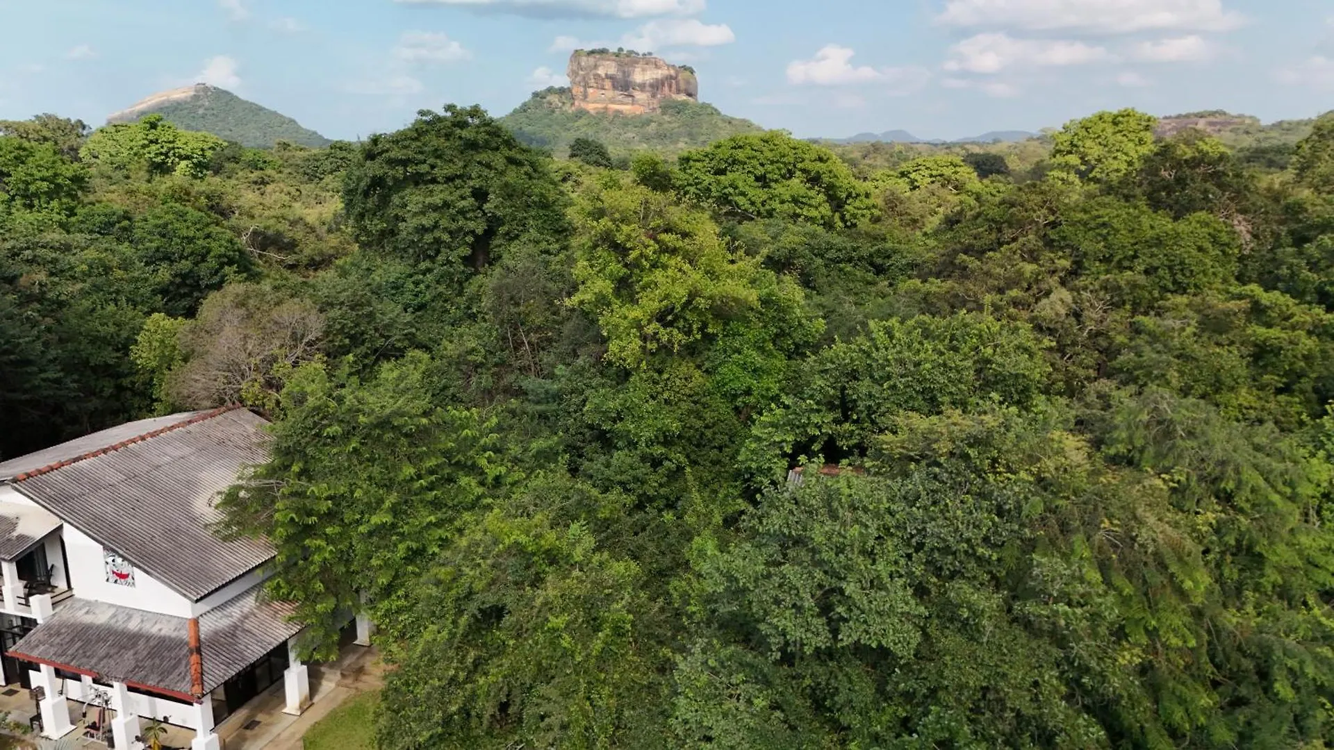 New Sigiri Kele Hotel Sigiriya 4*,